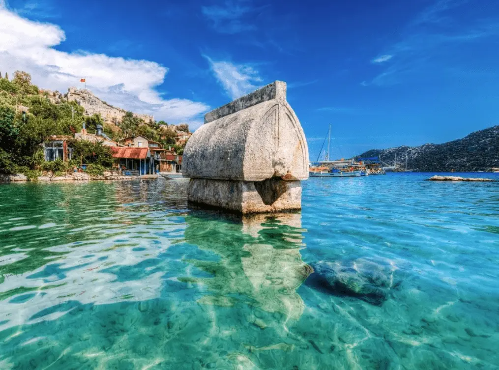 Küçük, Kayalık bir Ada Kekova