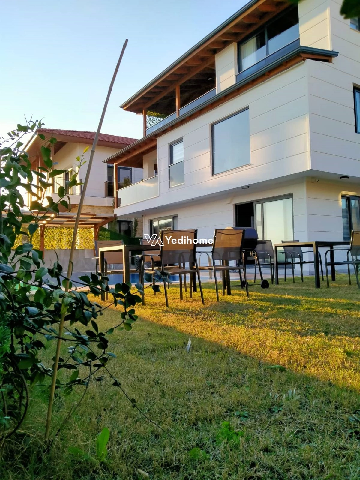 Spypremium Villas