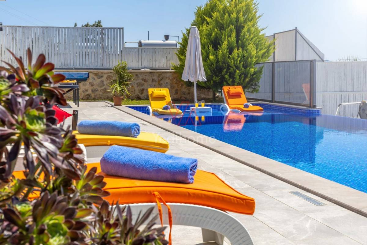 Villa Kubra