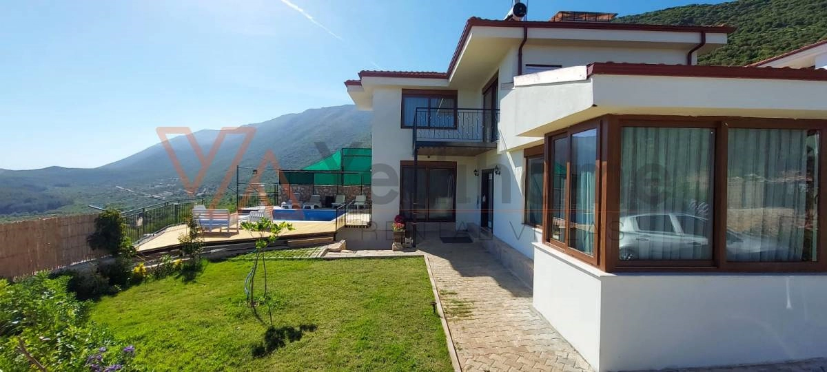 Villa Phellos