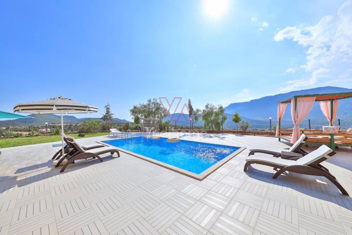 Villa Phellus