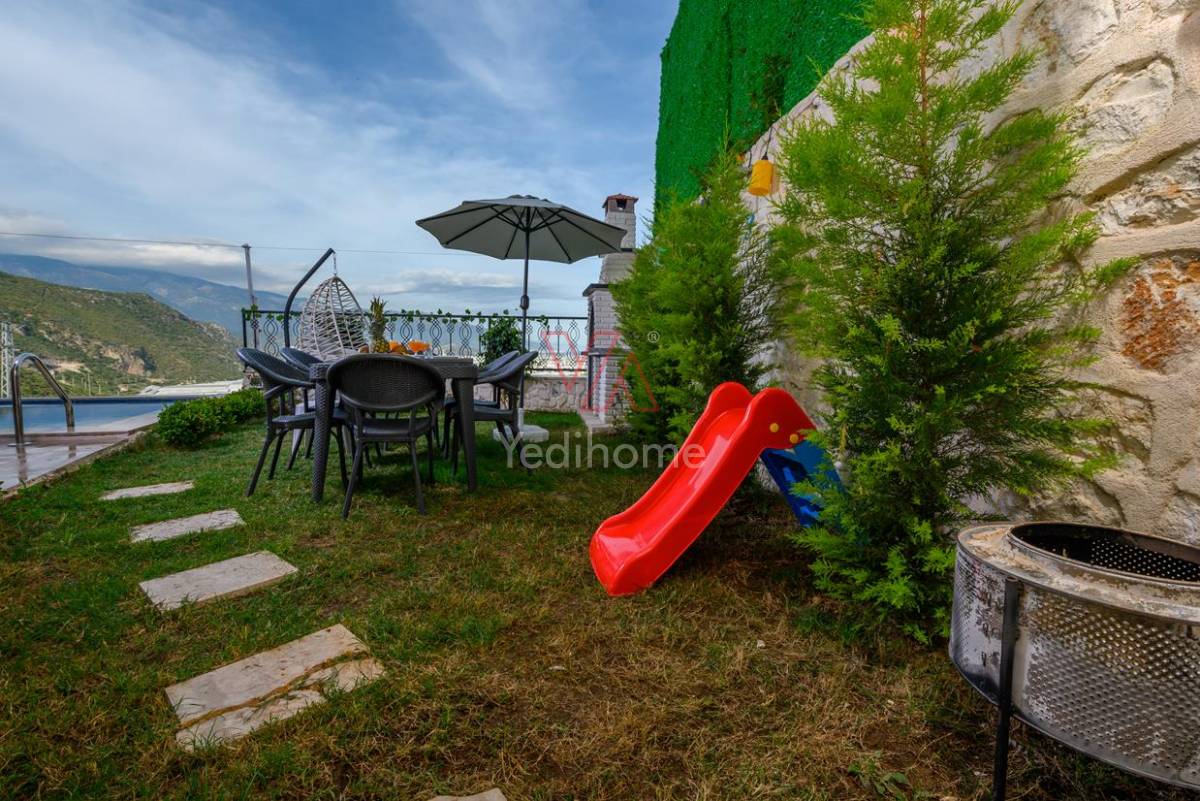 Villa Soura