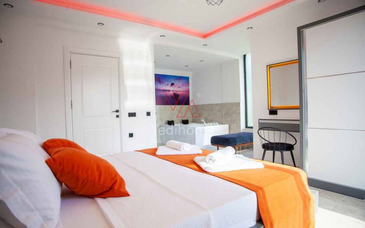 Villa Sweet Home